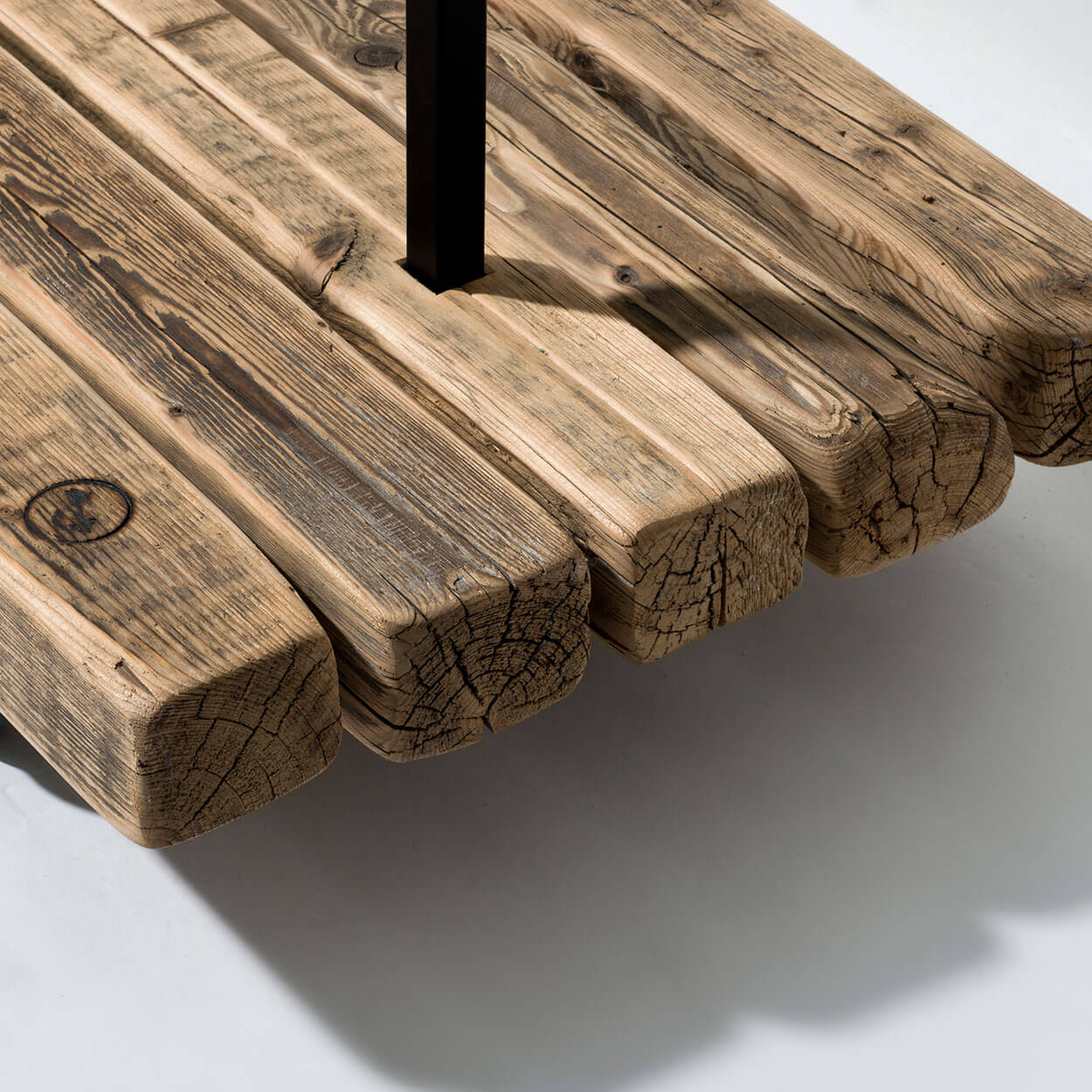 weld_co_altholz_kleiderstange_01_groesse_s_m_ l_ksa01_detail01_q-2