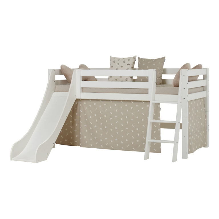 halbhohes Bett mit Rutsche
